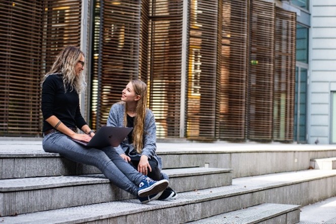 Werken als jobstudent, alle voorwaarden op een rijtje | MyFamily