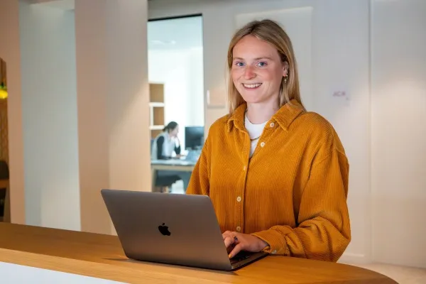 Portrait de Margot Wuillaume, cofondatrice d’eBloom